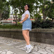 Daisies Denim Shorts - Light Wash