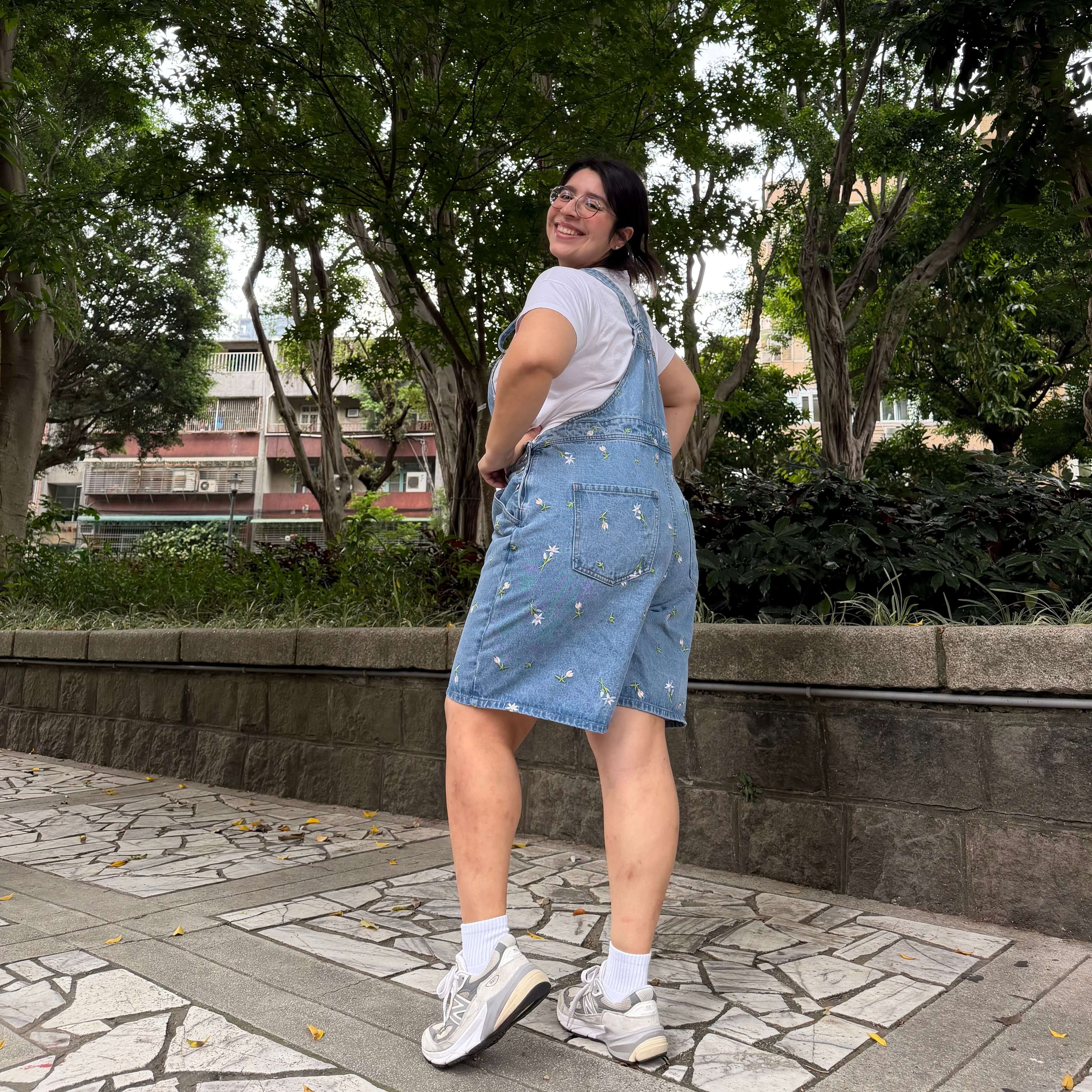 Denim Overall Shorts - Light Wash with Daisies